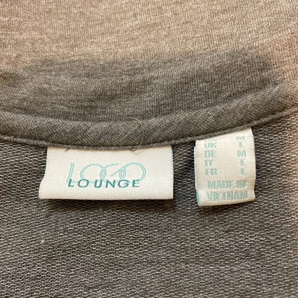 Logo Lounge - green plaid floral tunic top - pocket - stretchy- soft - size M - Picture 3 of 4